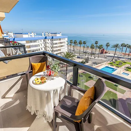 797 - Renovado Con Hermosas Vistas Benalmadena